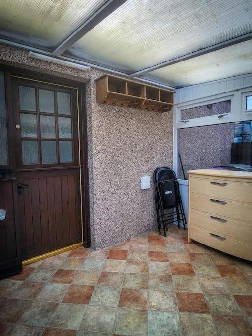 Central 2-Bedroom Bunglow With Double Sofa Bed Carnoustie Exterior photo