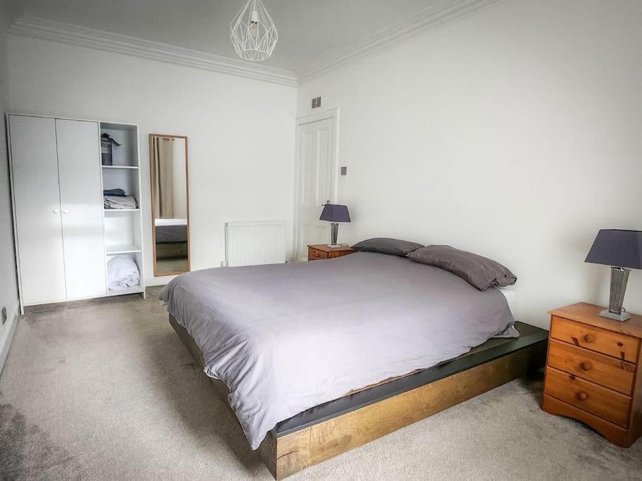 Central 2-Bedroom Bunglow With Double Sofa Bed Carnoustie Exterior photo