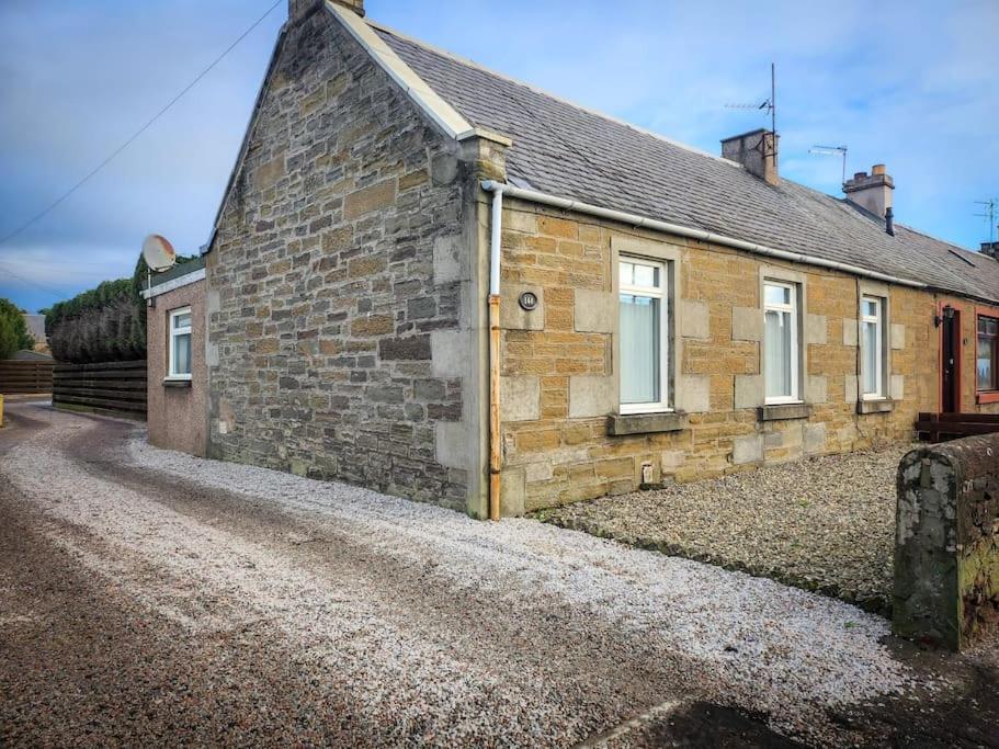 Central 2-Bedroom Bunglow With Double Sofa Bed Carnoustie Exterior photo